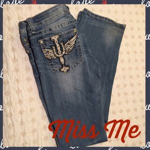 GUC MISS ME Bling Jeans Size 30